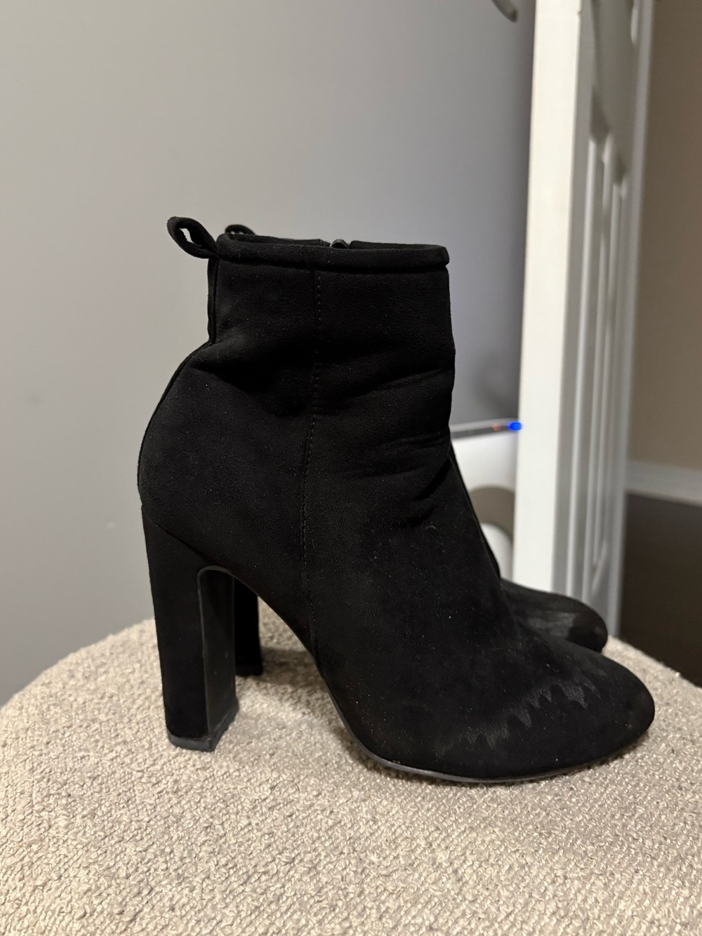F21 Black Suede High Heel Ankle Boots | Size 5.5